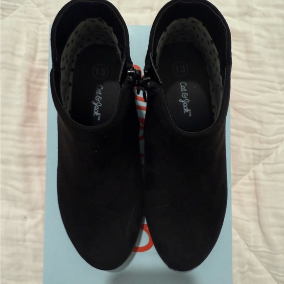 Worn Once - Picture 1 of 3